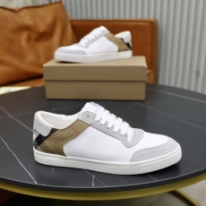 Burberry Low Shoes